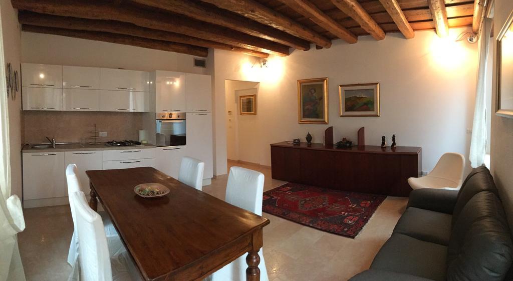 Centre 2 Bedroom Flat Verona Ngoại thất bức ảnh